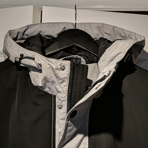 Winter jacket - Picture 3 of 3